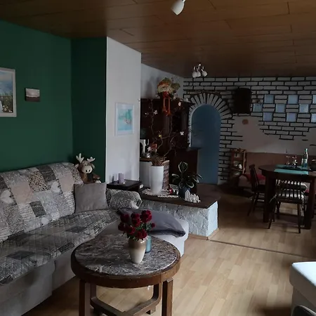 Am Stadtturm Apartment *